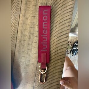 lululemon never lost keychain